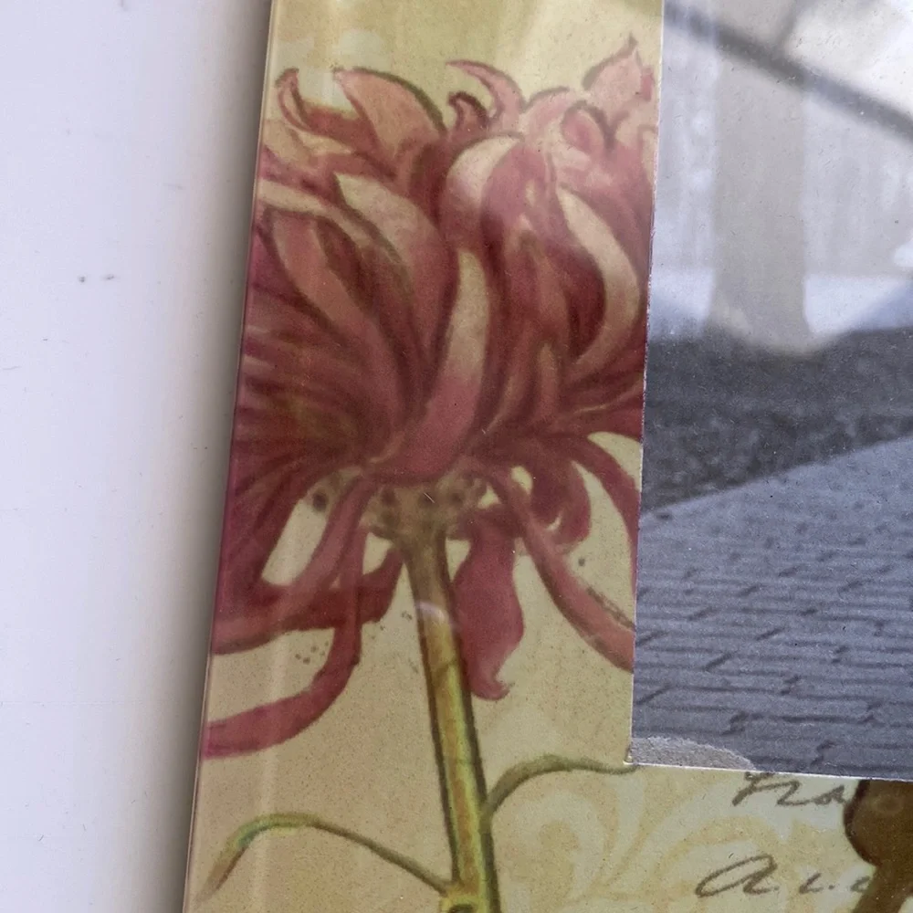 Bevel Edge Vintage Postcard Style Printed 4”x6” Photo Frame Easel Back‎
